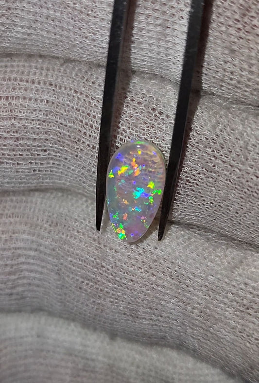 2.6ct Australian Opal Lightning Ridge Gem Crystal Opal